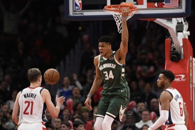 NBA》字母哥本賽季強勢表現 傳奇球星「大O」讚不絕口 NBA》字母哥本賽季強勢表現 傳奇球星「大O」讚不絕口