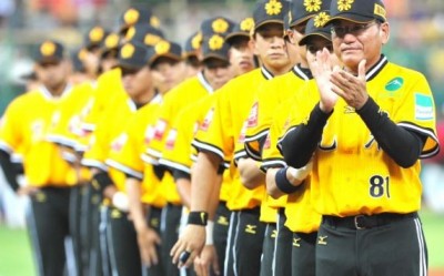 中職》美國教授興奮曬網購兄弟球衣 小編驚：你買到盜版