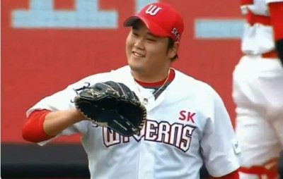 韓職》「他總是在微笑」 SK飛龍左投意外獲外國網友關注 韓職》「他總是在微笑」 SK飛龍左投意外獲外國網友關注