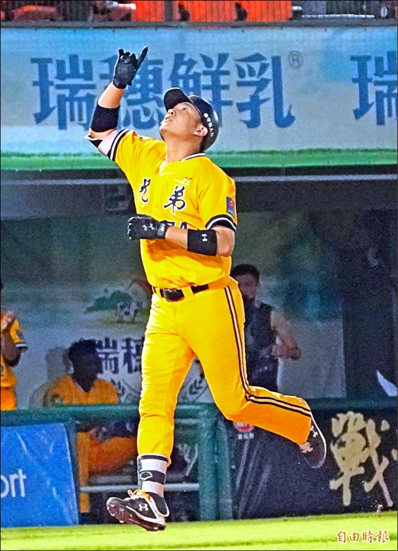 悶了2年多 許基宏加倍「轟」還 悶了2年多 許基宏加倍「轟」還