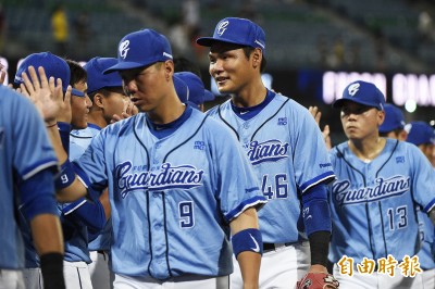 中職Live》索沙8局好投、林宥穎開轟 悍將4:2力退兄弟 中職Live》索沙8局好投、林宥穎開轟 悍將4:2力退兄弟