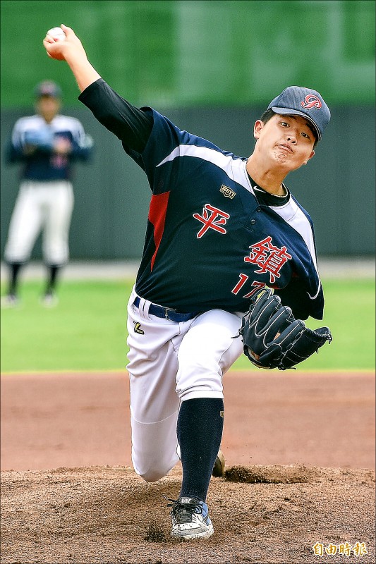 玉山盃》強投狠甩14公斤 陳志杰「不重則不威」 玉山盃》強投狠甩14公斤 陳志杰「不重則不威」