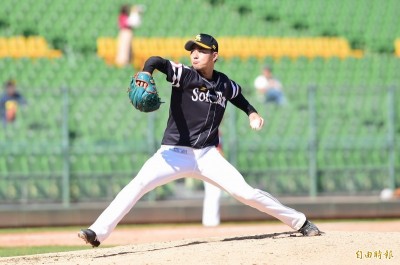 日職》台灣打者對戰直呼扯 160公里火球男一軍初登板技驚四座 日職》台灣打者對戰直呼扯 160公里火球男一軍初登板技驚四座