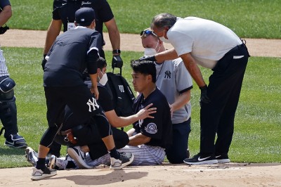 MLB》田中將大遭強襲球爆頭 洋基隊友為何憤怒不已? MLB》田中將大遭強襲球爆頭 洋基隊友為何憤怒不已?