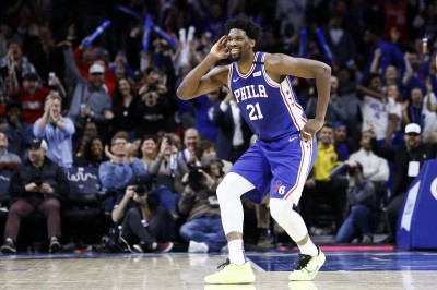 NBA》防疫做得滴水不漏!恩比德身穿全套防護衣現身 NBA》防疫做得滴水不漏!恩比德身穿全套防護衣現身