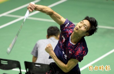 羽球》連3天以直落二輕取對手 周天成點出台灣男單問題 羽球》連3天以直落二輕取對手 周天成點出台灣男單問題