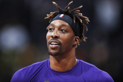 NBA》再拿口罩開玩笑 豪爾德還稱不相信疫苗