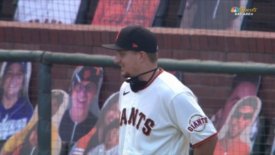 MLB》深入敵營！ 道奇球迷砸大錢 「進駐」世仇巨人主場特等席