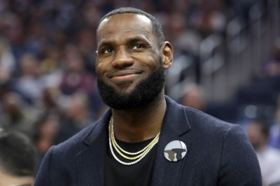 NBA》詹姆斯有特權住總統套房?湖人隊友替他說話 NBA》詹姆斯有特權住總統套房?湖人隊友替他說話