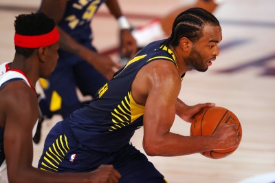 NBA》太陽後悔了! 華倫再轟34分助溜馬連勝 NBA》太陽後悔了! 華倫再轟34分助溜馬連勝