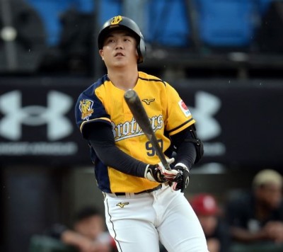 中職》連18打數未擊出安打 江坤宇陷入空前低潮 中職》連18打數未擊出安打 江坤宇陷入空前低潮