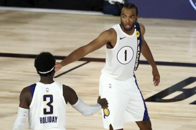NBA》不可思議的「奧蘭多大變身」 華倫被隊友當作外星人 NBA》不可思議的「奧蘭多大變身」 華倫被隊友當作外星人