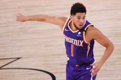 NBA》唯一不敗太陽6連勝 頭號功臣布克又創一紀錄 NBA》唯一不敗太陽6連勝 頭號功臣布克又創一紀錄