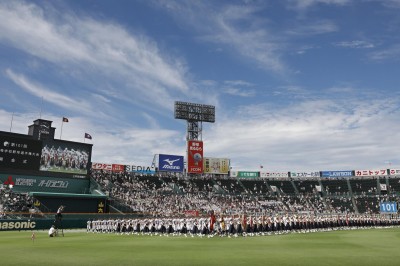 棒球》甲子園交流大會開打 去年夏甲決賽冤家再聚首 棒球》甲子園交流大會開打 去年夏甲決賽冤家再聚首