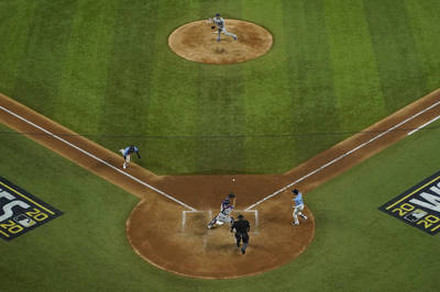 MLB》對手盜本壘臨危不亂 克蕭透露關鍵因素 MLB》對手盜本壘臨危不亂 克蕭透露關鍵因素