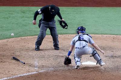 MLB》致命漏球讓光芒驚天逆轉 道奇捕手還原現場 MLB》致命漏球讓光芒驚天逆轉 道奇捕手還原現場
