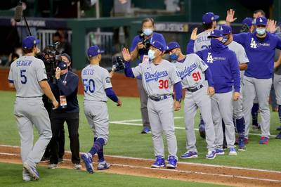 MLB》只差1勝就能與湖人同年奪冠 道奇聽牌詹姆斯超興奮 MLB》只差1勝就能與湖人同年奪冠 道奇聽牌詹姆斯超興奮