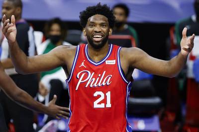 NBA》恩比德砍38分還秀後撇步三分 七六人再宰綠衫軍 NBA》恩比德砍38分還秀後撇步三分 七六人再宰綠衫軍