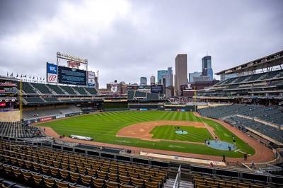 MLB》非裔男子遭警槍殺引發示威浪潮 雙城與紅襪之戰延期 MLB》非裔男子遭警槍殺引發示威浪潮 雙城與紅襪之戰延期