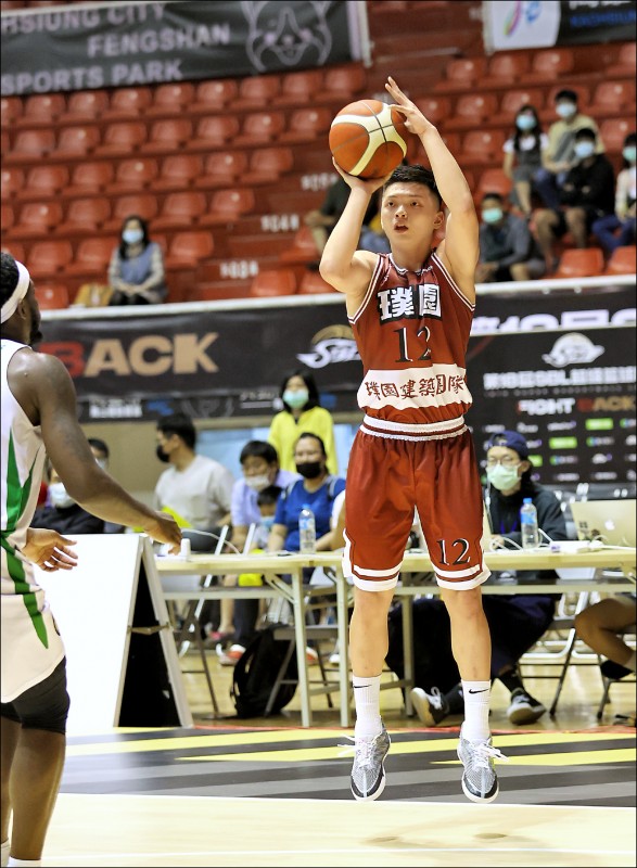 SBL復古球衣開趴 璞園進逼季後賽