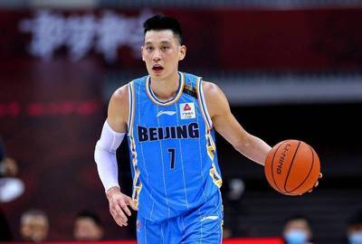 CBA》林書豪即將出賽?4個月來首度對抗訓練 CBA》林書豪即將出賽?4個月來首度對抗訓練