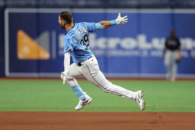 MLB》前9局遭無安打、10局挨再見轟 紅襪戲劇性不敵光芒（影音）