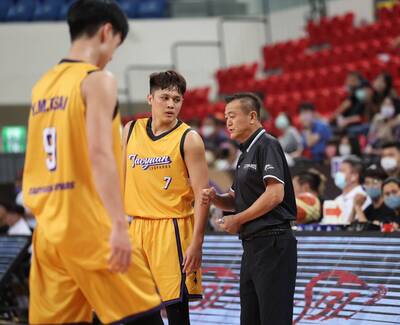 P:0:跨聯盟》「都看裁判在表演！」 雲豹慘敗後總教練劉嘉發怒了