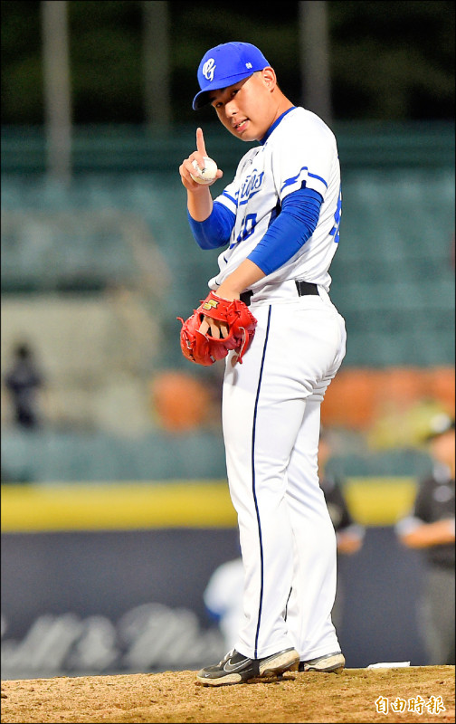 曾峻岳火球157 一戰兩激情