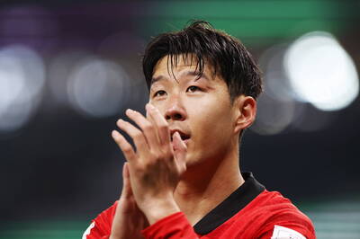 世足》晉級16強流下幸福的眼淚！ 孫興慜談對決巴西「足球難以預料」