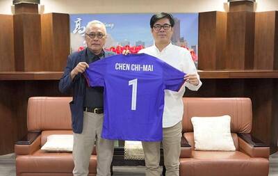足球》6月港都台泰大戰！足協理事長王麟祥拜會高雄市長陳其邁
