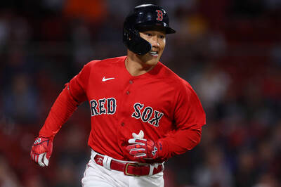 MLB》吉田正尚猛打4度上壘+守備美技 9局下助隊反攻讓紅人嚇出冷汗