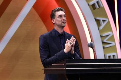 NBA》「多希望你跟Gigi在這裡」 加索名人堂致詞向布萊恩道出想念