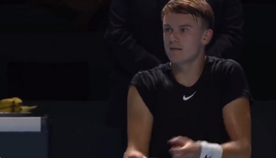 網球》魯德、魯內傻傻分不清楚？主審叫錯名字尷尬了（影音）