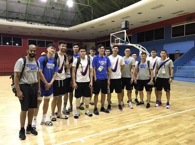 亞洲盃資格賽》台灣男籃開訓只有6、7人 劉錚：這是準備下週比賽的球隊？