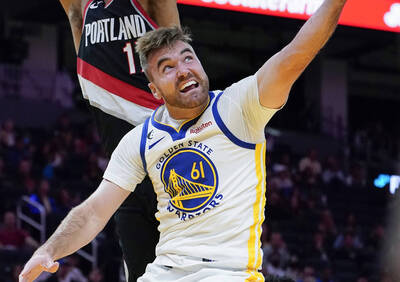 NBA》前大學袋棍球明星改打籃球 斯賓塞獲勇士雙向合約