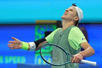 網球》捷克18歲新星爆冷闖杜哈決賽 曝參賽理由「有免費iPhone」