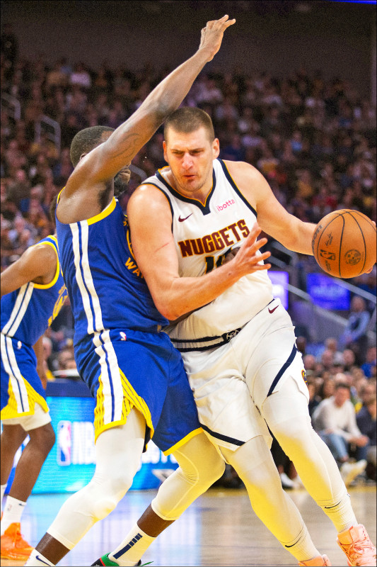 約基奇神鬼大三元 金塊橫掃勇士