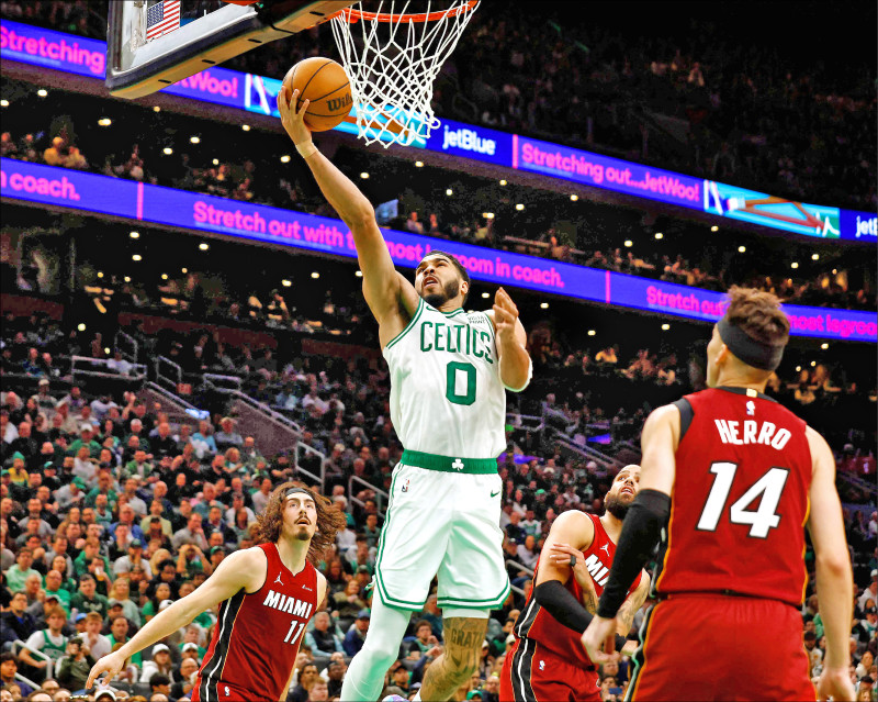 NBA季後賽–東部》塔圖姆飆大三元 綠衫軍拔頭籌