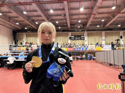 全中運拳擊》台灣首位亞青少金牌申欣靄寫意封后 教練點出冠軍特質