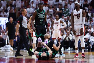 NBA季後賽》疑伸腳險害塔圖姆受傷 吞惡犯的艾德巴約稱不知道
