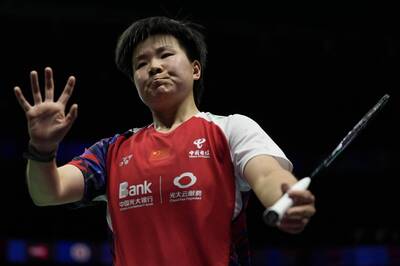 印尼賽》拒絕爆冷！何冰嬌3局逆轉丹麥女將奪對戰7連勝 驚險闖16強