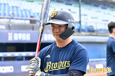 中職》跟張育成同場飆游擊美技 江坤宇：學長台灣第1（影音）