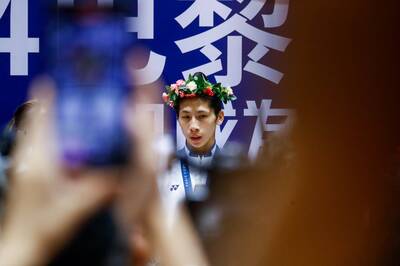 拳擊》看見林郁婷摘金凱旋而歸 高中教練感動：以前做的夢終於實現