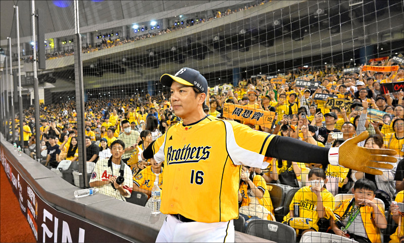 周思齊引退內心戲 盼「小兄弟」珍惜