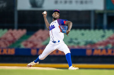 12強》古巴隊來台首度實戰 1分差險勝台壽霸龍