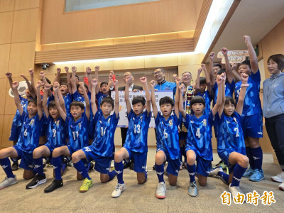 全國學童盃足球賽新北蘆洲國小4度封王 獲20萬元培訓金