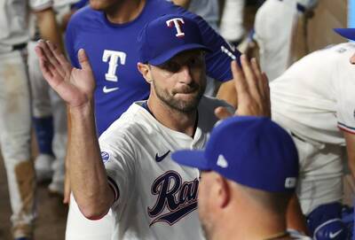 MLB》40歲三屆塞揚強投薛哲會去哪？傳洋基、道奇等8隊出席測試會