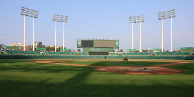 中職》澄清湖棒球場內野上層及外野座椅大翻新  學生看球更舒服