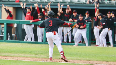 NCAA》佐佐木麟太郎大學首轟出爐就雙響砲！ 再見三分砲扣倒對手