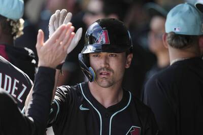 MLB》台美混血球星卡洛爾敲熱身賽第4轟！「費仔」打擊率跌破兩成